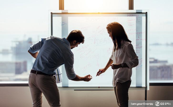 불확실한 경영환경, ‘애자일(Agile)’이 답이다 5 불확실한 경영환경, ‘애자일(Agile)’이 답이다 | 2018 Jan officeIN 04 05 1