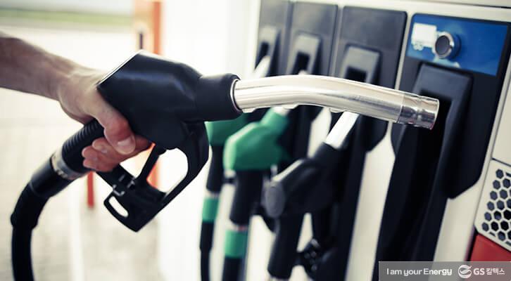 ‘출력 증가・가속성 향상’ 고급휘발유, 보통 뛰어 넘는 이유 있다 1 ‘출력 증가・가속성 향상’ 고급휘발유, 보통 뛰어 넘는 이유 있다 | outstanding premium gasoline 1 1