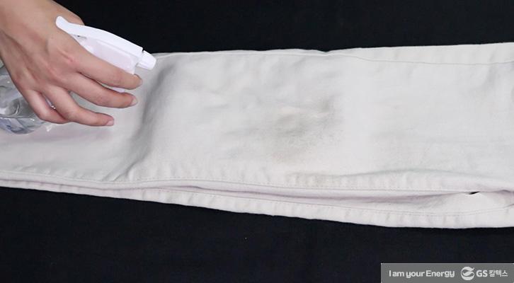 간단 꿀팁! 무릎 나온 바지 복구하는 법 6 간단 꿀팁! 무릎 나온 바지 복구하는 법 | GSC BP MH life energy old pants knee repair tip 20181017 6 1