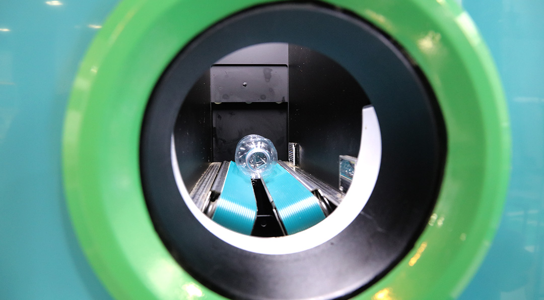 인공지능 쓰레기통이 있다고? 재활용품 수거 로봇 ‘수퍼큐브’ 7 인공지능 쓰레기통이 있다고? 재활용품 수거 로봇 ‘수퍼큐브’ | 20201211 02 07