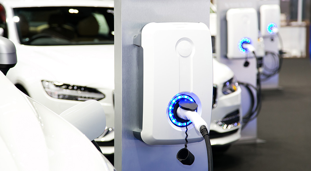 전기차 충전하는 방법, 에너지플러스EV 앱 하나로 해결! 6 전기차 초급속 충전 인프라를 구축해 고객들의 충전 편의성을 높이고, 전기차 충전 고객을 확보해나갈 전망