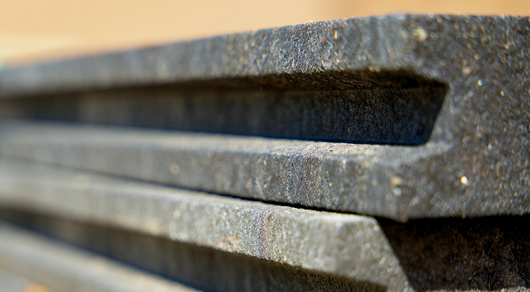 플라스틱 페트병과 비닐이 벽돌로 탄생한다?! 에코브릭스 그리고 폴리브릭 3 한번 쓰고 버려지는 일회용 비닐봉지의 재탄생 ‘에코브릭스’