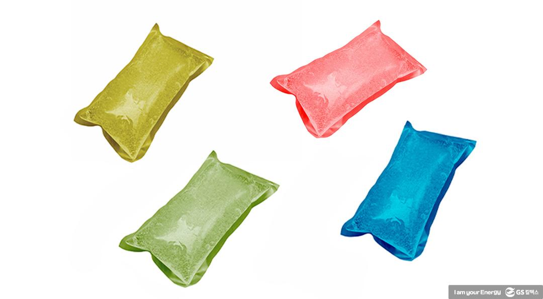 아이스팩, 코로나19 영웅들을 위해 멋지게 변신하다! 일상 속 아이스팩 활용 꿀팁 3 아이스팩, 코로나19 영웅들을 위해 멋지게 변신하다! 일상 속 아이스팩 활용 꿀팁 | 20211021 01 02