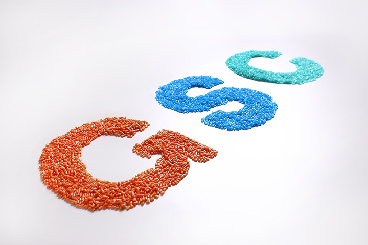 아이스팩, 코로나19 영웅들을 위해 멋지게 변신하다! 일상 속 아이스팩 활용 꿀팁 9 아이스팩, 코로나19 영웅들을 위해 멋지게 변신하다! 일상 속 아이스팩 활용 꿀팁 | magazine eco friendly compounded resin 2